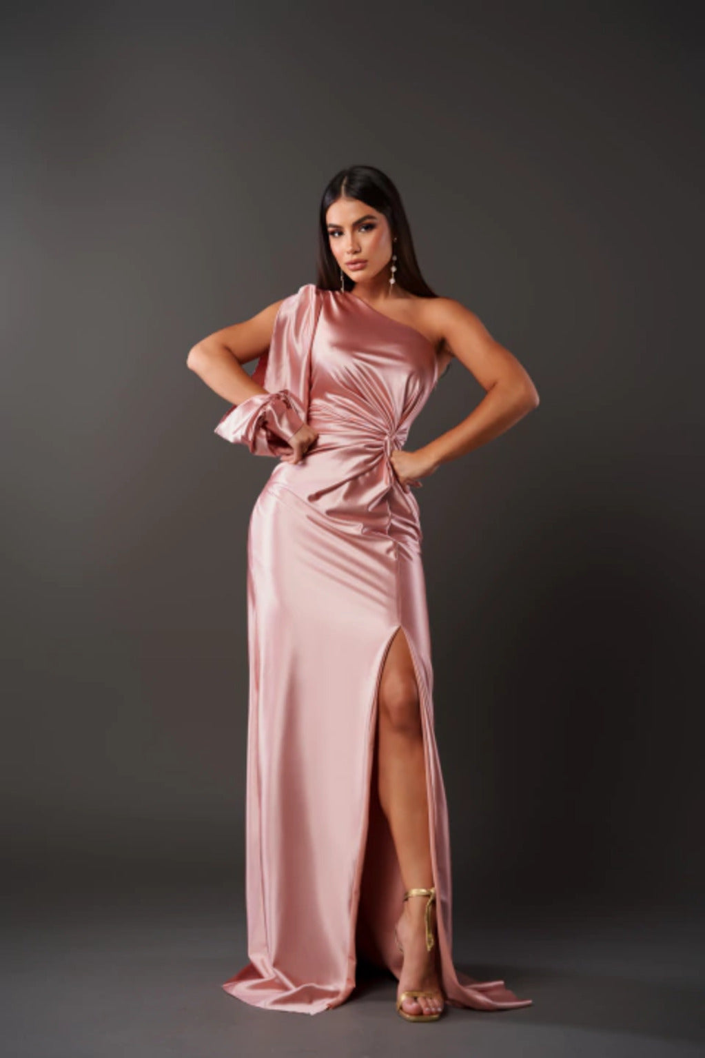 KYARA™ | Elegantes und raffiniertes Kleid