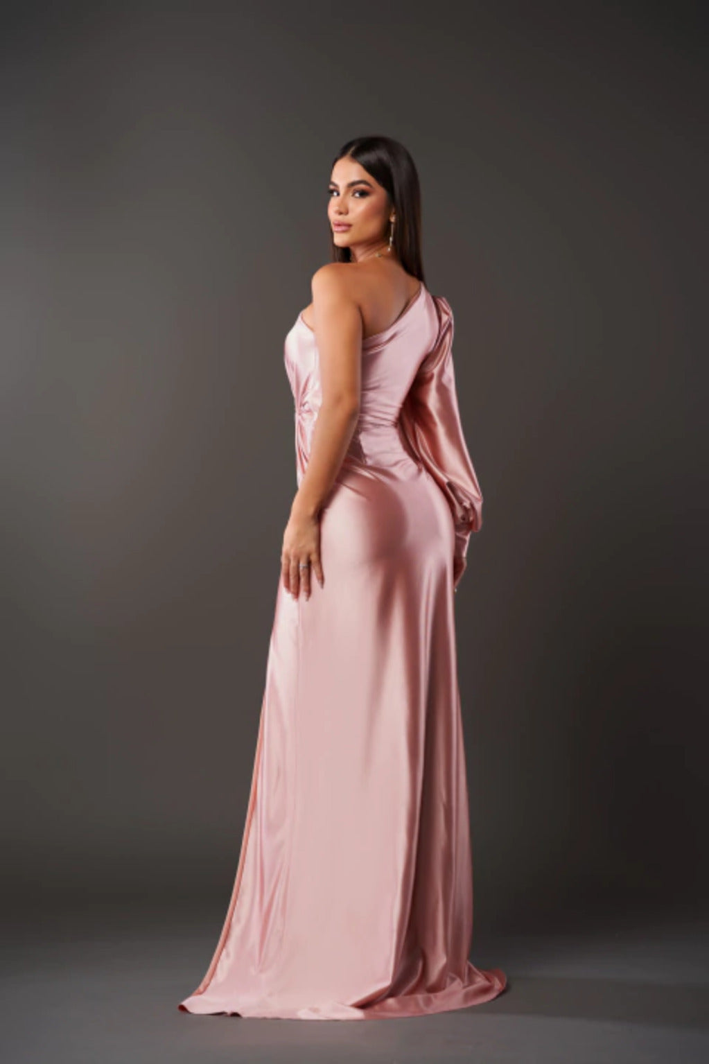 KYARA™ | Elegantes und raffiniertes Kleid